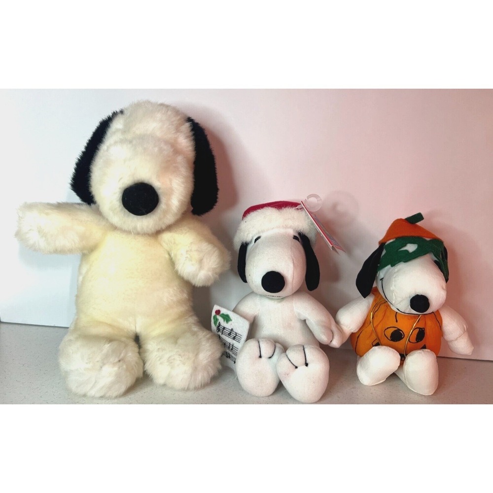 Snoopy White Dog Plush‎ the peanuts Stuffed Animal Lot Vtg Halloween Christmas